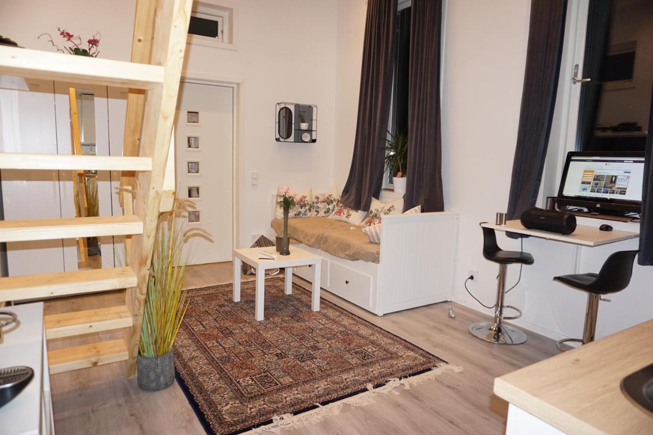 Апартаменти Fresh Happy Little House, 35 M2 In Taeby Стокгольм Екстер'єр фото