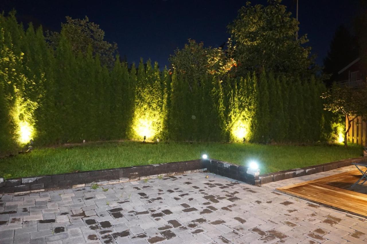 Апартаменти Fresh Happy Little House, 35 M2 In Taeby Стокгольм Екстер'єр фото